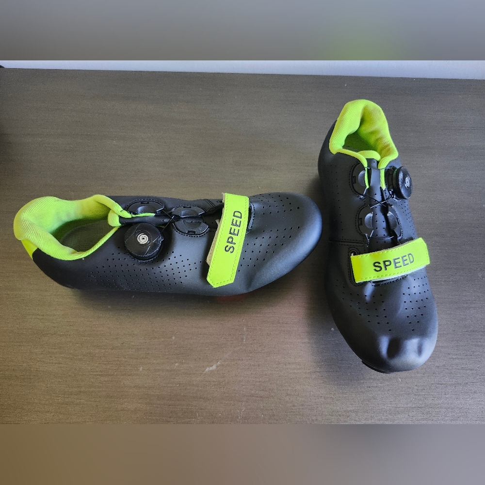 Speed Black Green Cycling 3 Bolt Shoes Cleats Unisex EU 38 Men S6 Women S7.5